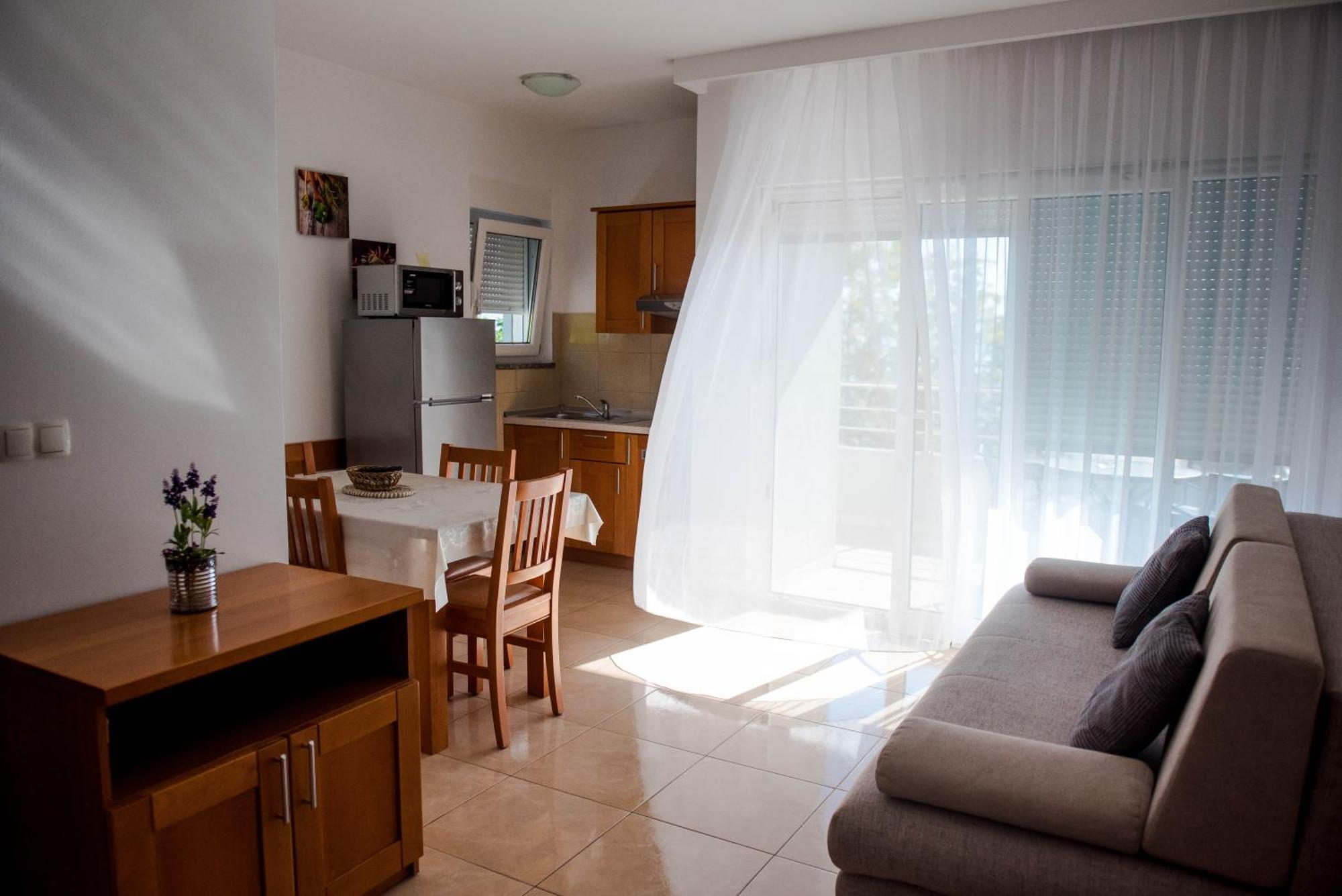Apartments Martinovic Zaostrog Exterior foto